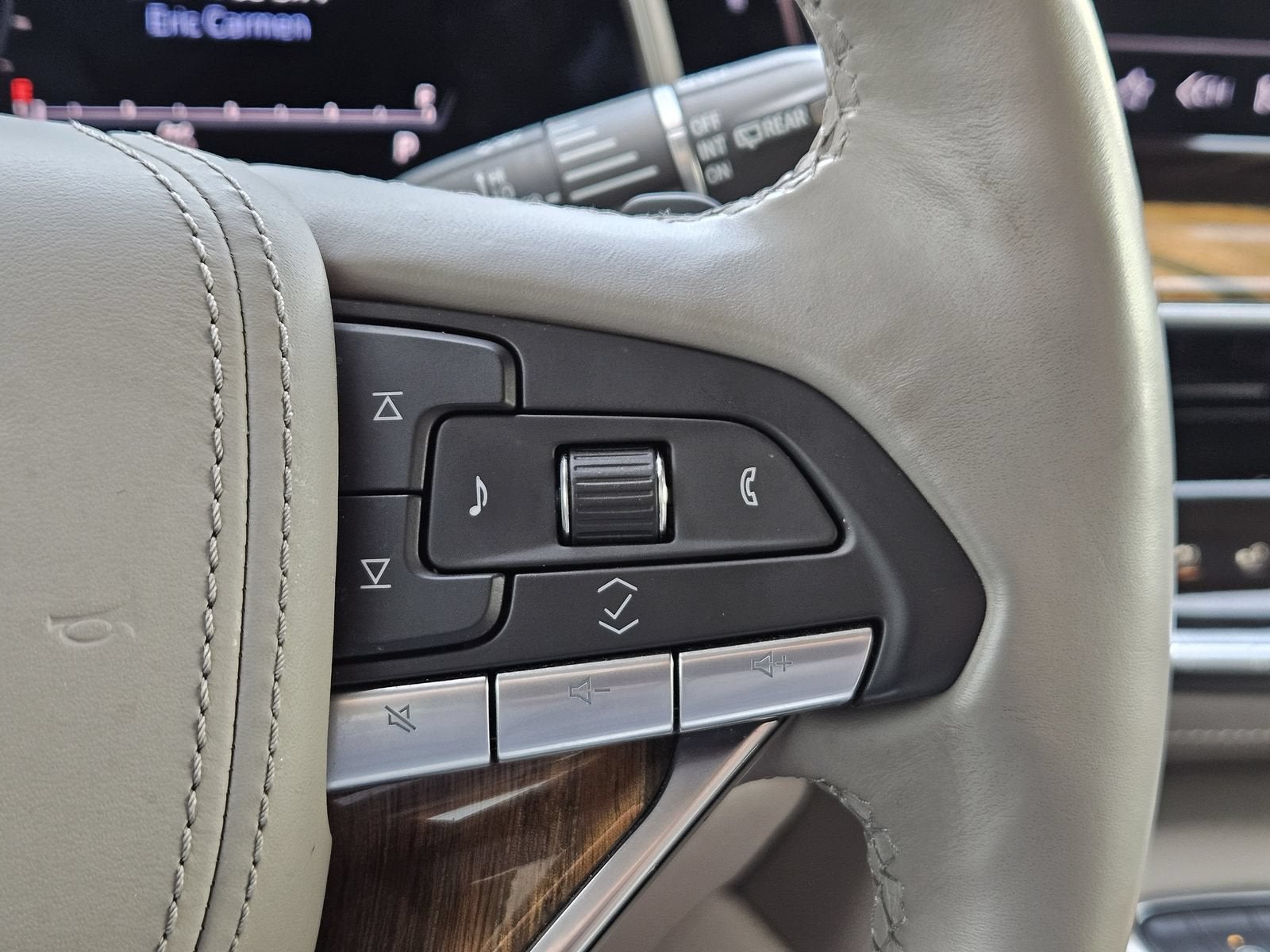 2023 Cadillac Escalade ESV Sport Platinum