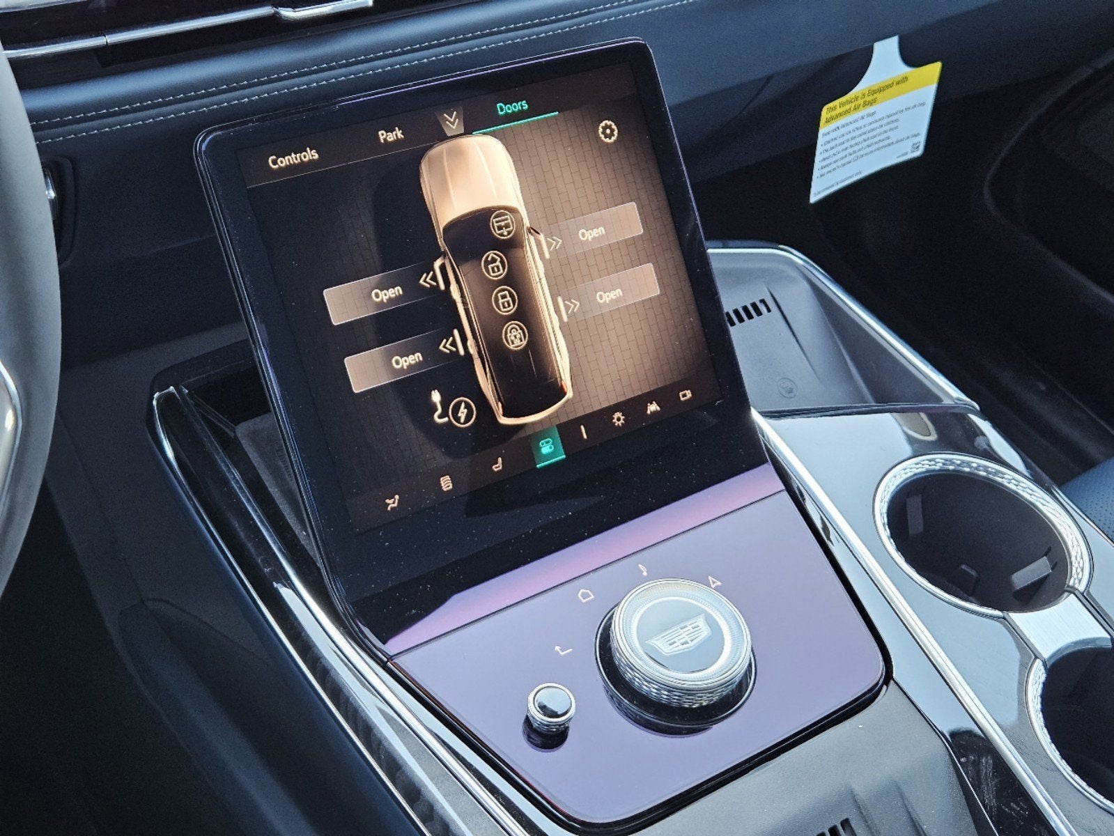 2025 Cadillac ESCALADE IQ Luxury 2