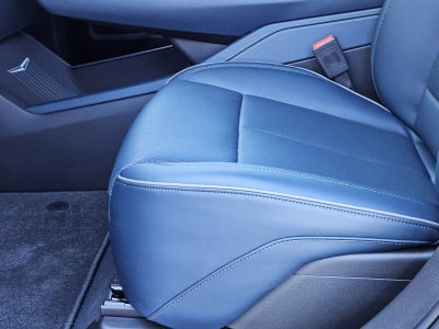 2025 Cadillac ESCALADE IQ Luxury 2