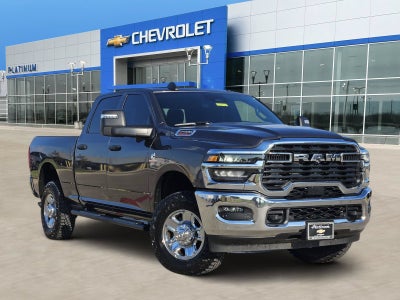 2025 RAM 2500 Tradesman Crew Cab 4x4 6'4" Box
