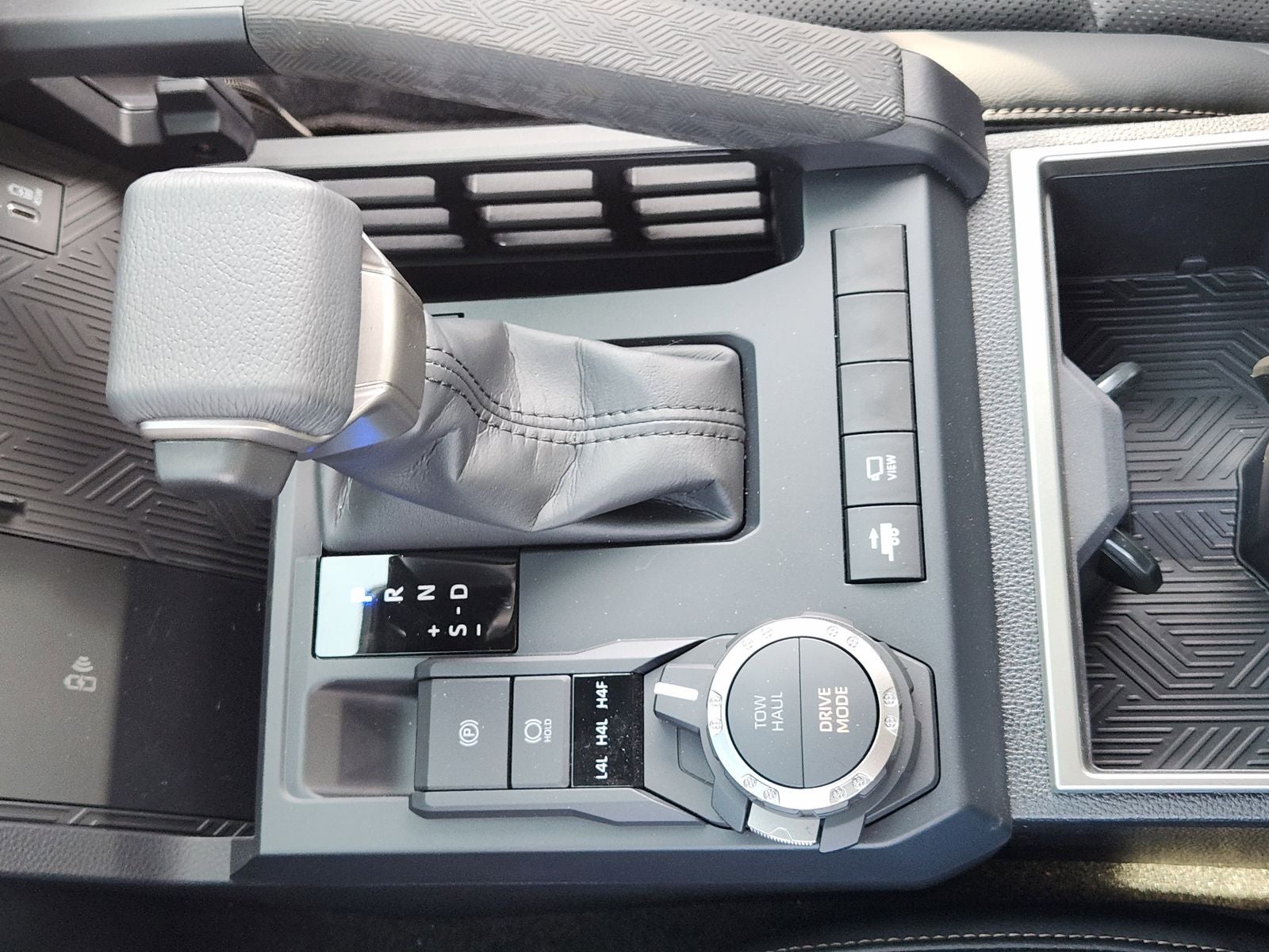 2026 Toyota Tacoma i-FORCE MAX Tacoma Limited