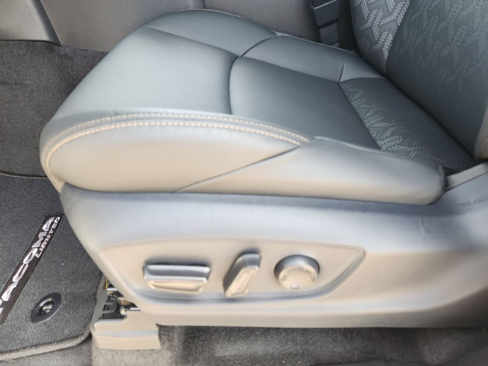 2026 Toyota Tacoma i-FORCE MAX Tacoma Limited