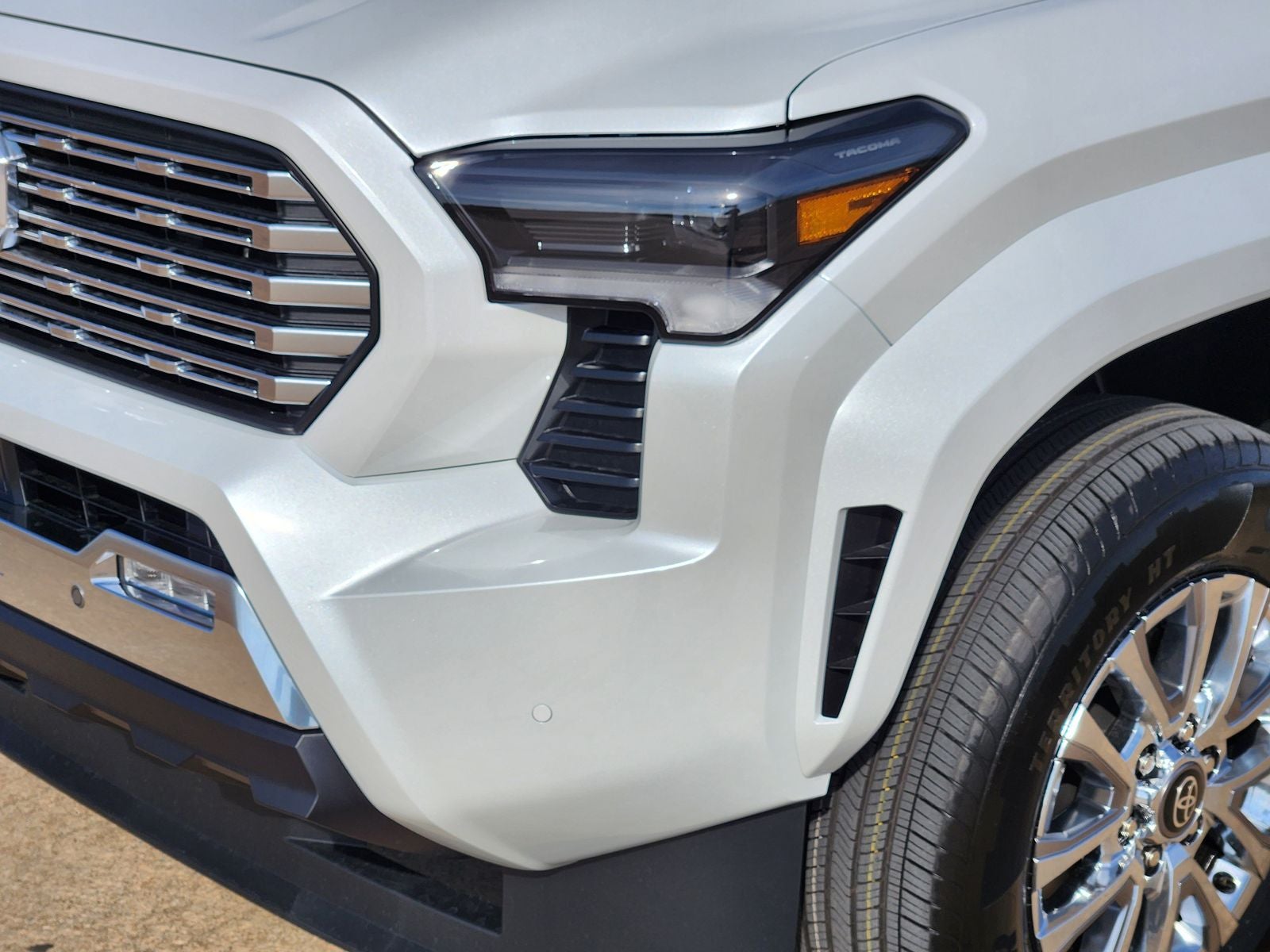 2026 Toyota Tacoma i-FORCE MAX Tacoma Limited