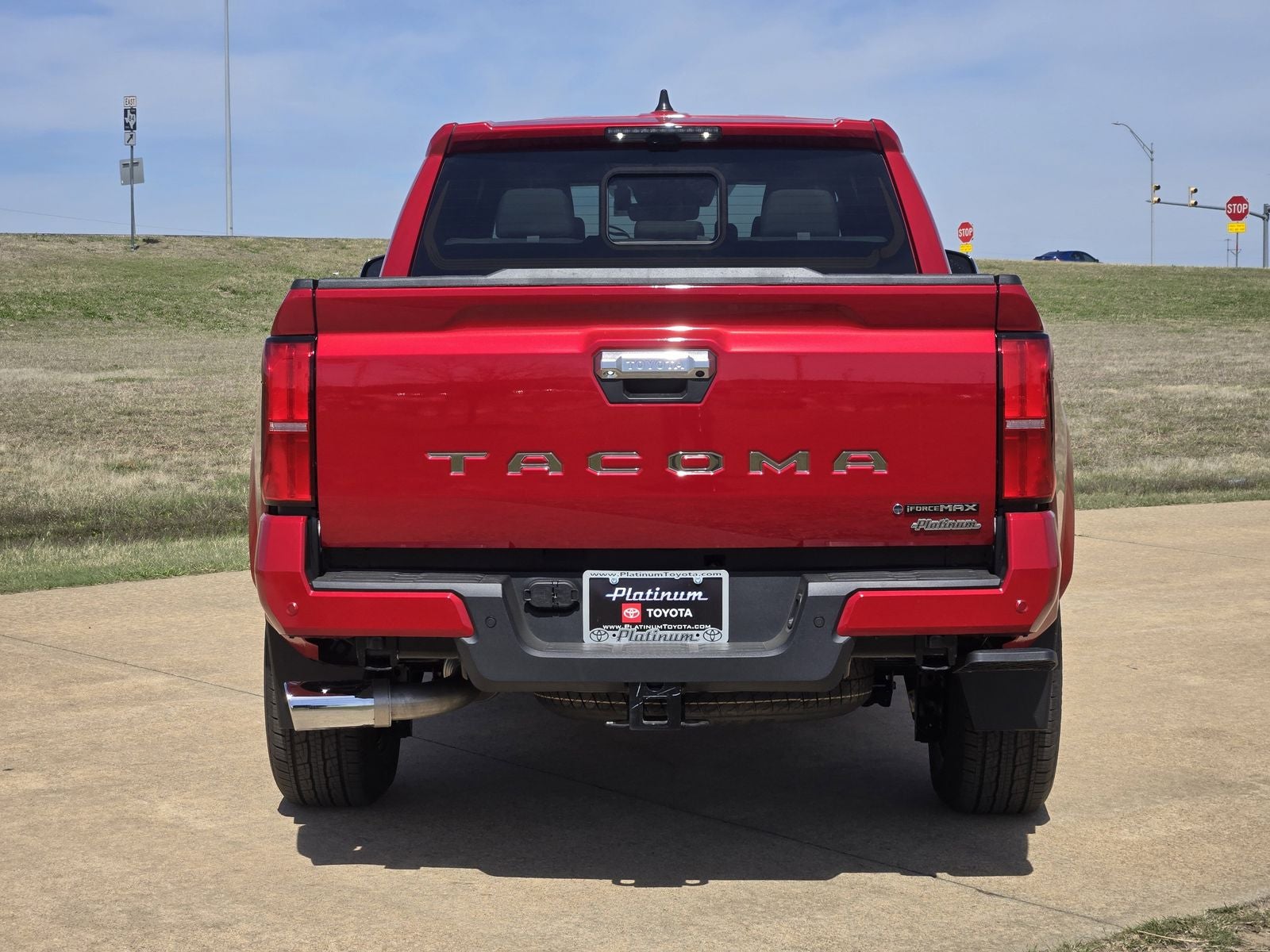 2026 Toyota Tacoma i-FORCE MAX Tacoma Limited