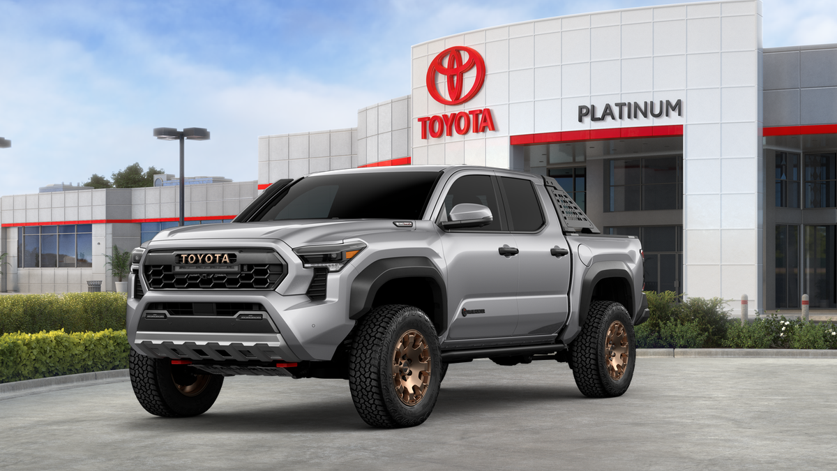 2026 Toyota Tacoma i-FORCE MAX Tacoma Trailhunter