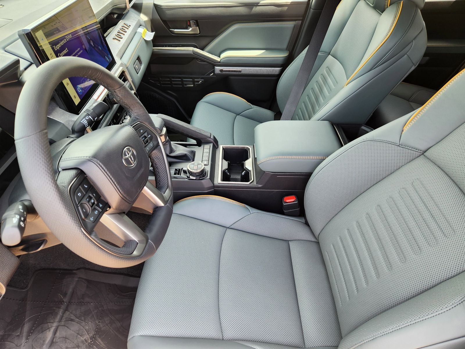 2026 Toyota Tacoma i-FORCE MAX Tacoma Trailhunter