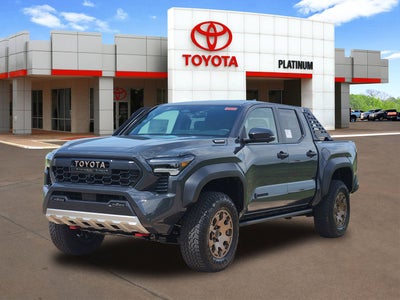 2026 Toyota Tacoma i-FORCE MAX Tacoma Trailhunter