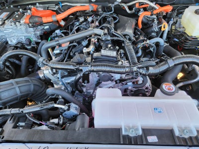 2026 Toyota Tacoma i-FORCE MAX Tacoma Trailhunter