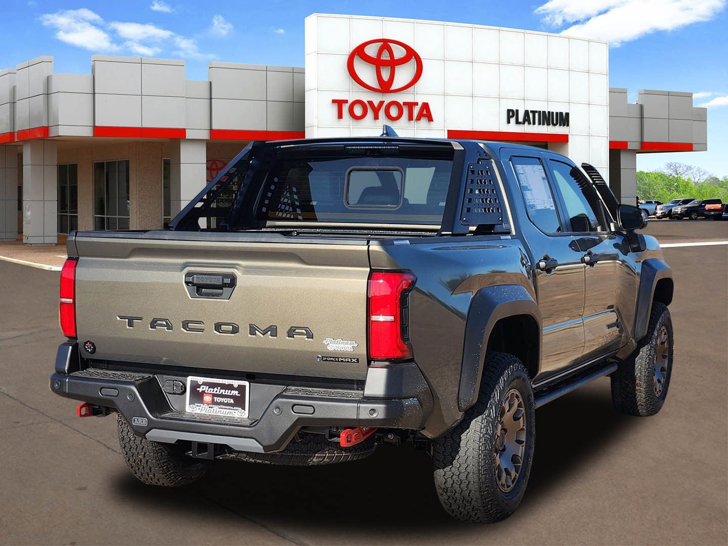 2026 Toyota Tacoma i-FORCE MAX Tacoma Trailhunter