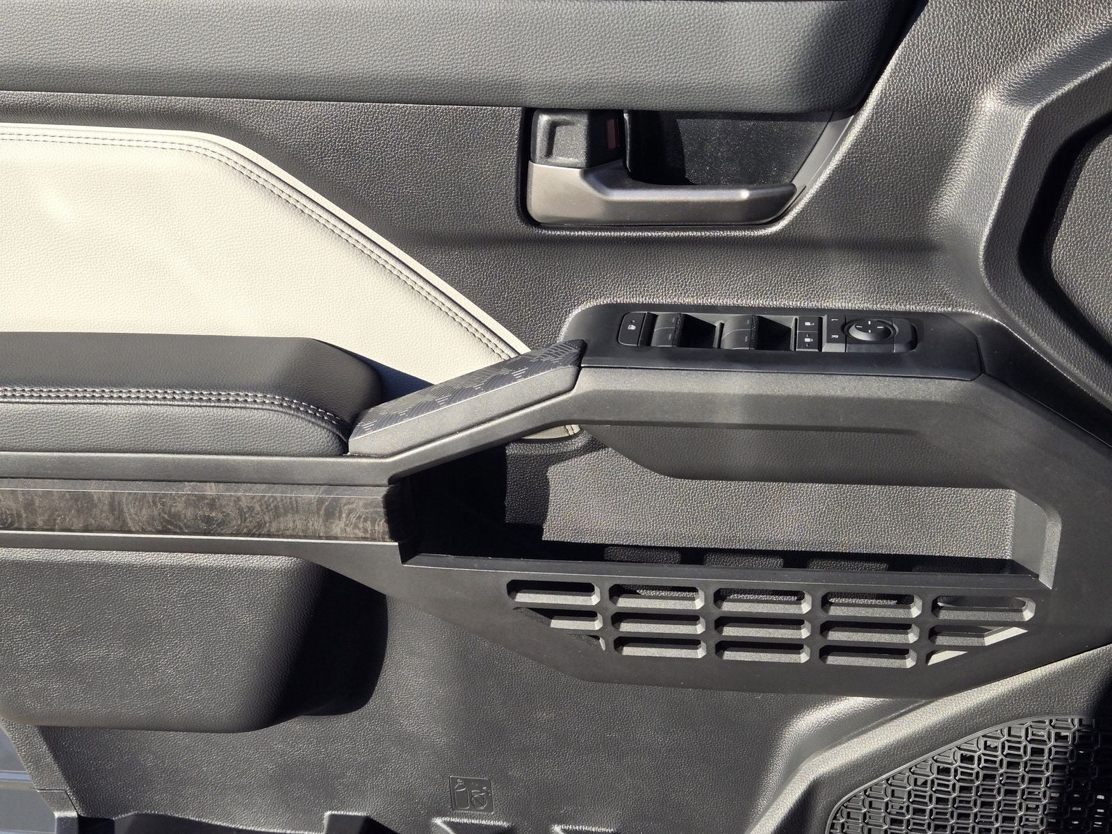 2026 Toyota Tacoma i-FORCE MAX Tacoma Limited