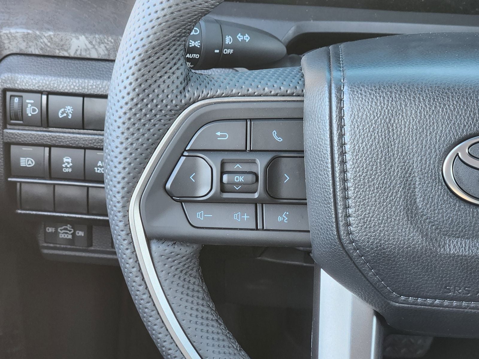 2026 Toyota Tacoma i-FORCE MAX Tacoma Limited