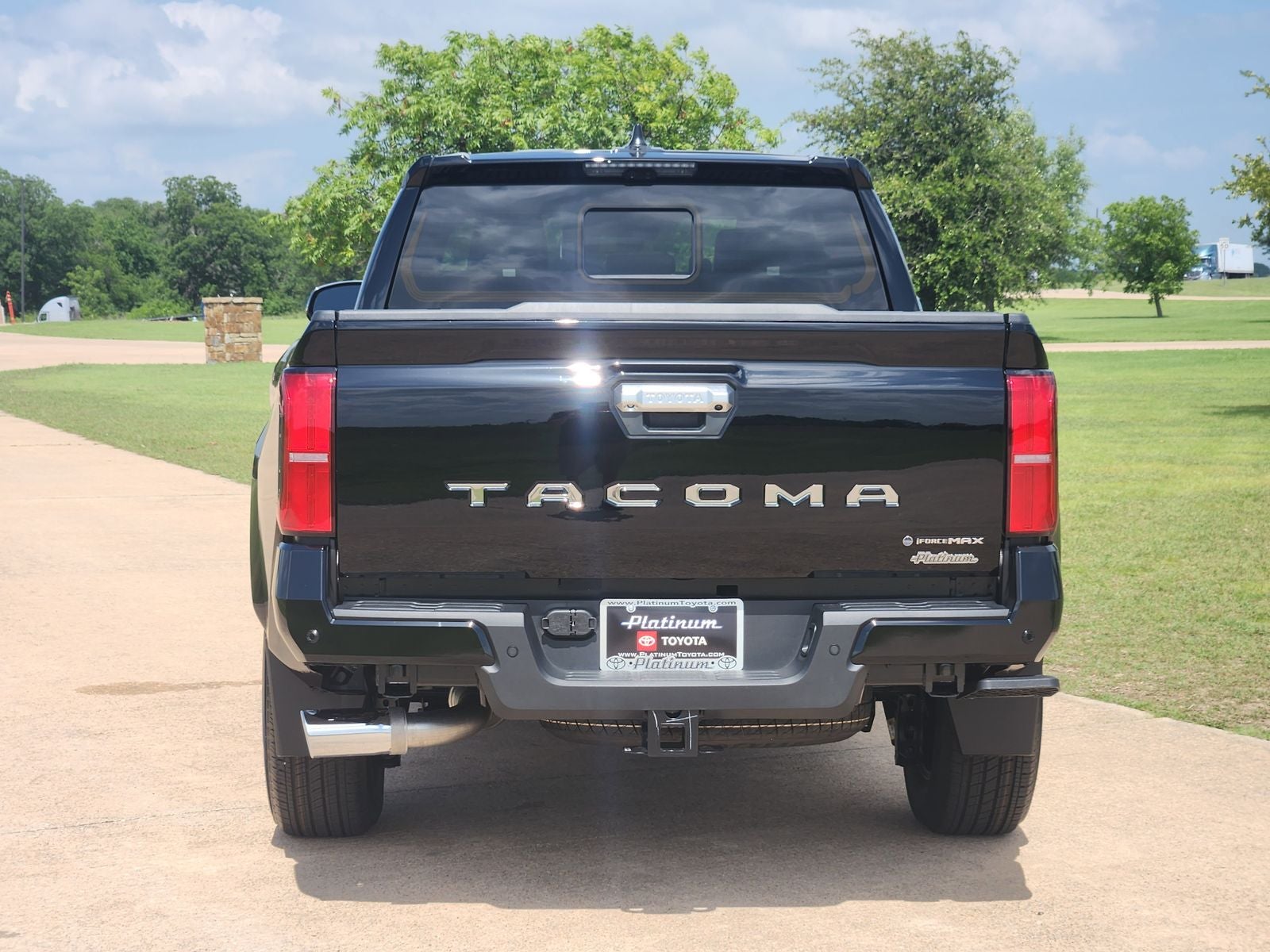 2026 Toyota Tacoma i-FORCE MAX Tacoma Limited