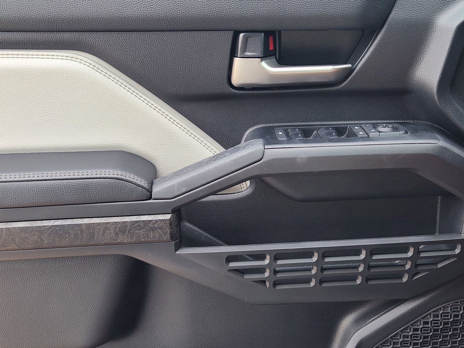 2026 Toyota Tacoma i-FORCE MAX Tacoma Limited