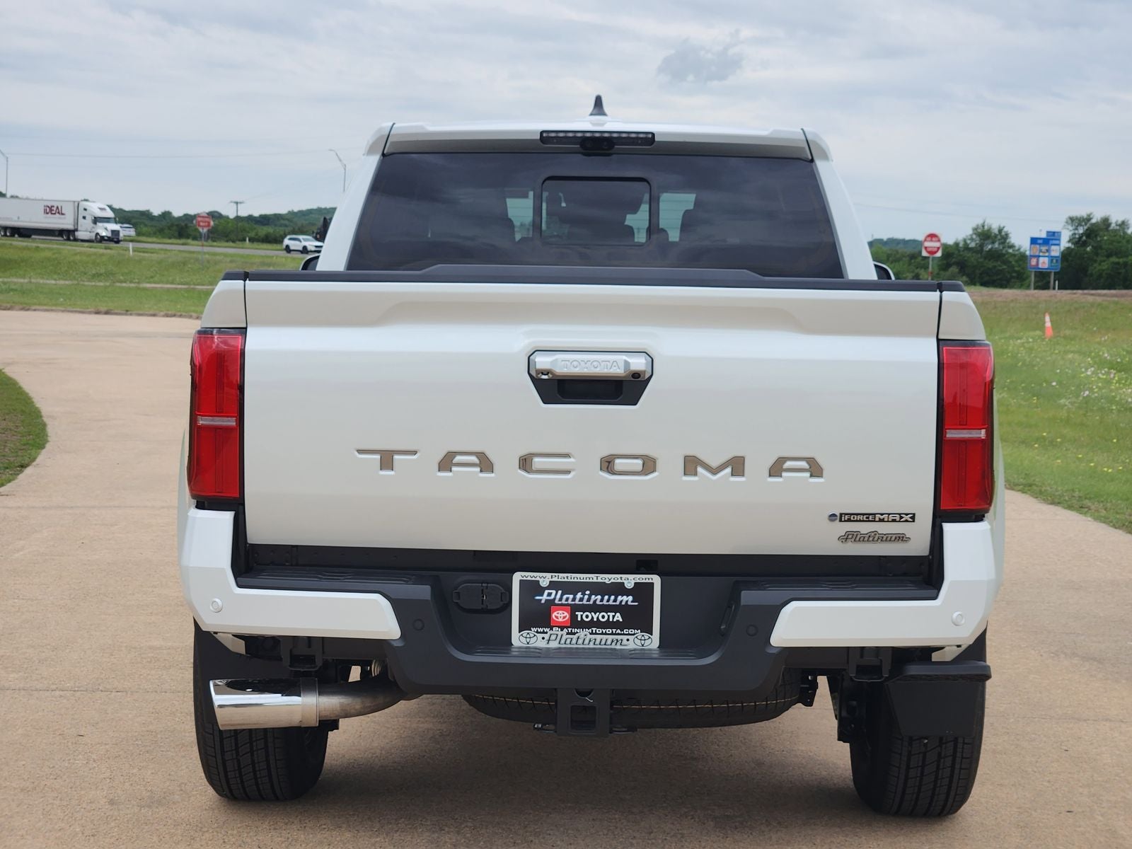 2026 Toyota Tacoma i-FORCE MAX Tacoma Limited