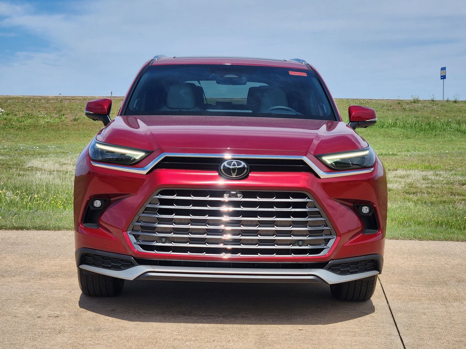 2026 Toyota Grand Highlander Hybrid MAX Platinum