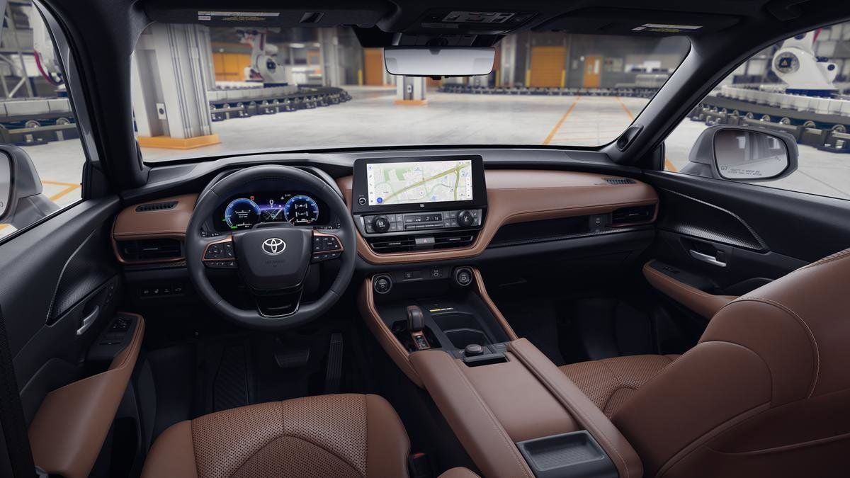 2026 Toyota Grand Highlander Hybrid MAX Platinum