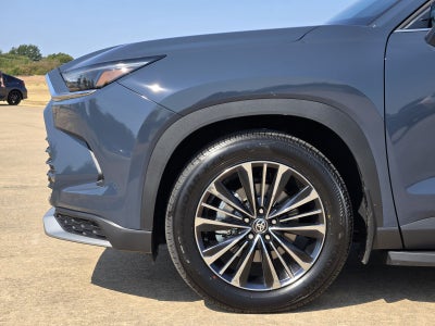 2026 Toyota Grand Highlander Hybrid MAX Platinum