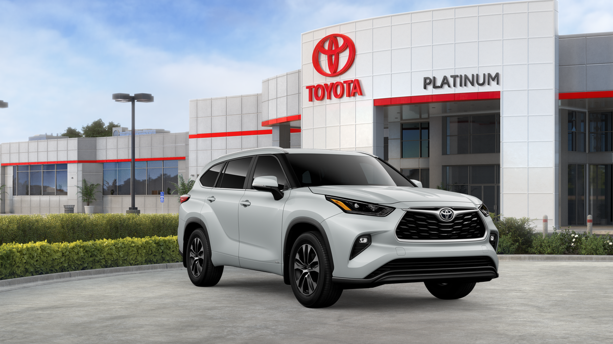2026 Toyota Highlander Hybrid XLE