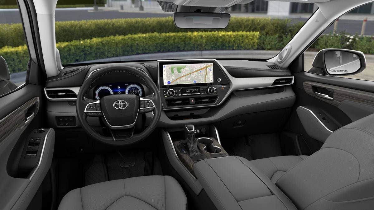 2026 Toyota Highlander Hybrid Limited