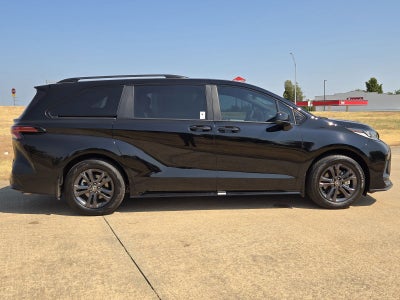 2026 Toyota Sienna XSE