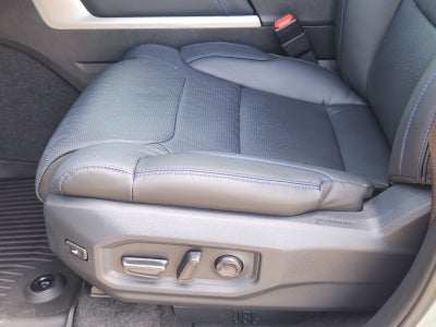 2026 Toyota Tundra i-FORCE MAX Tundra Platinum