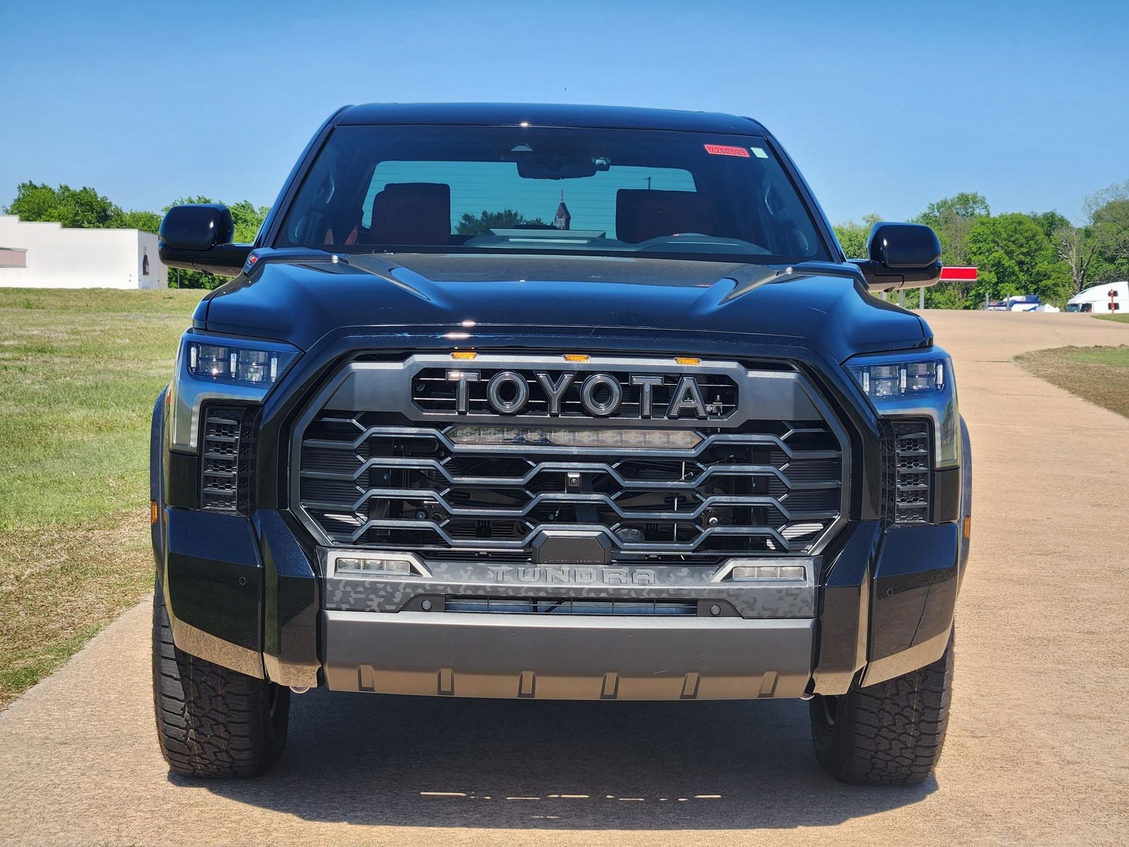 2026 Toyota Tundra i-FORCE MAX Tundra TRD Pro