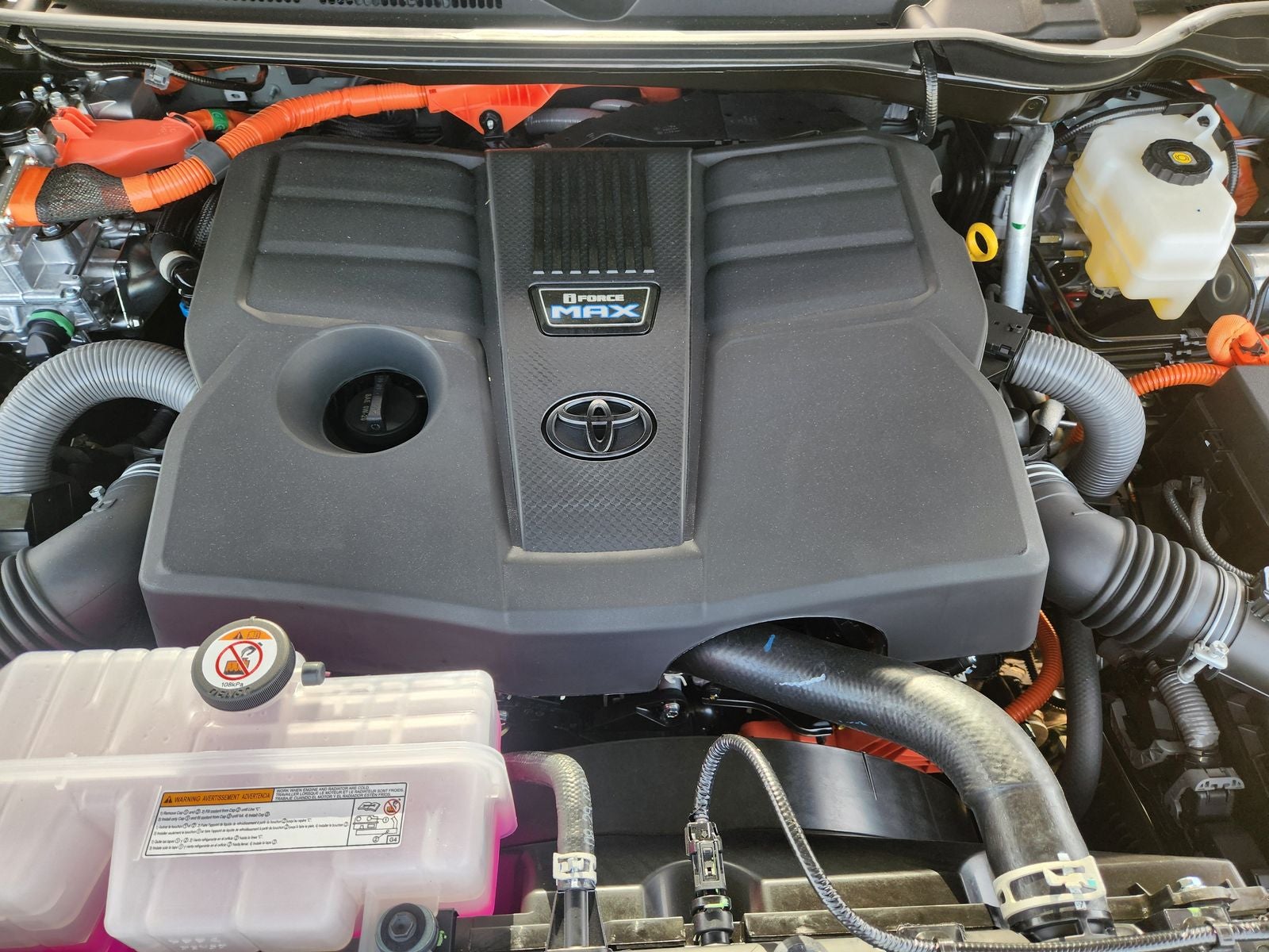 2026 Toyota Tundra i-FORCE MAX Tundra Limited