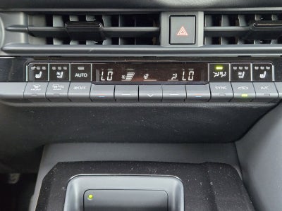 2026 Toyota Toyota Crown XLE