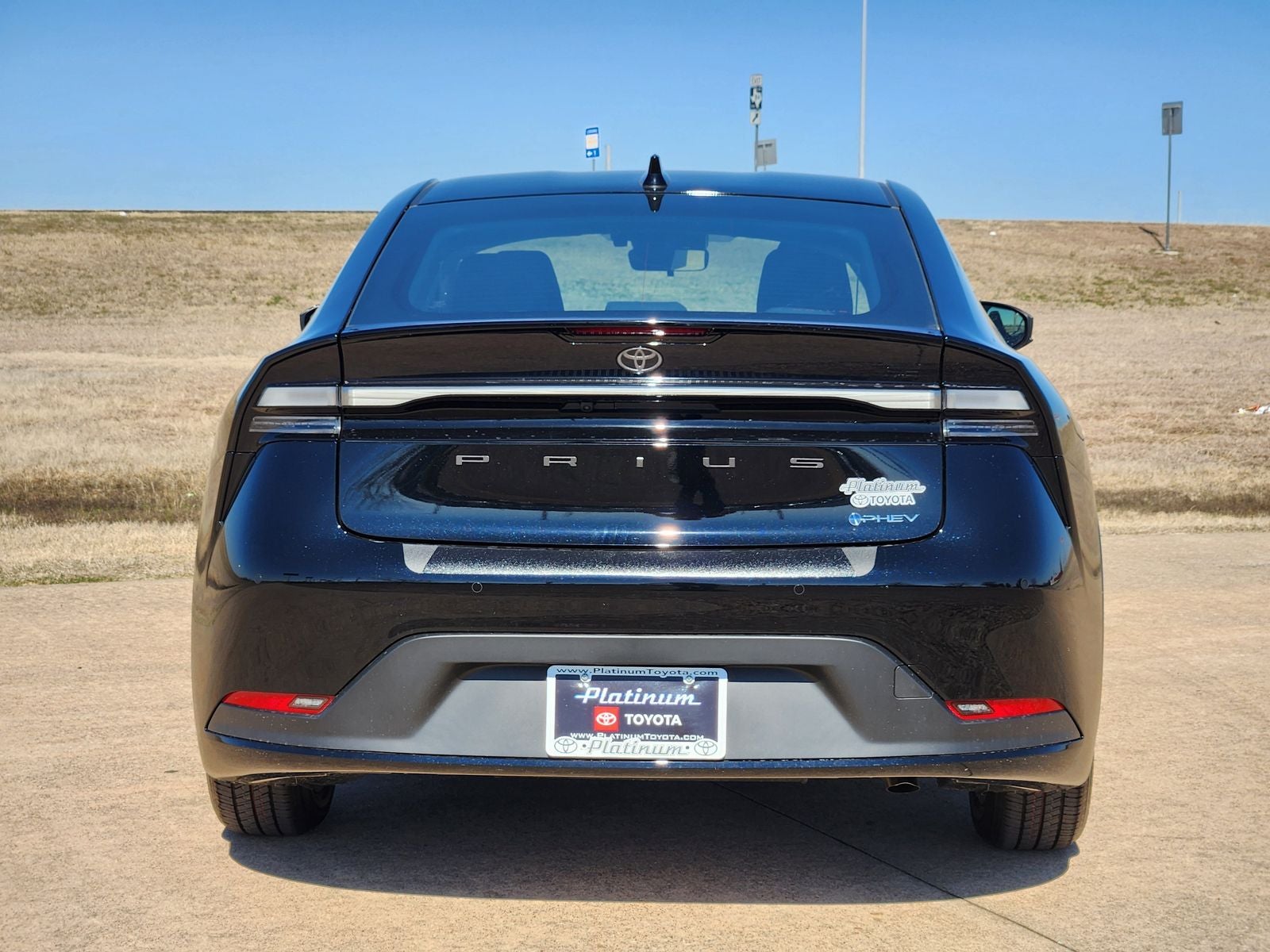 2026 Toyota Prius Plug-in Hybrid SE