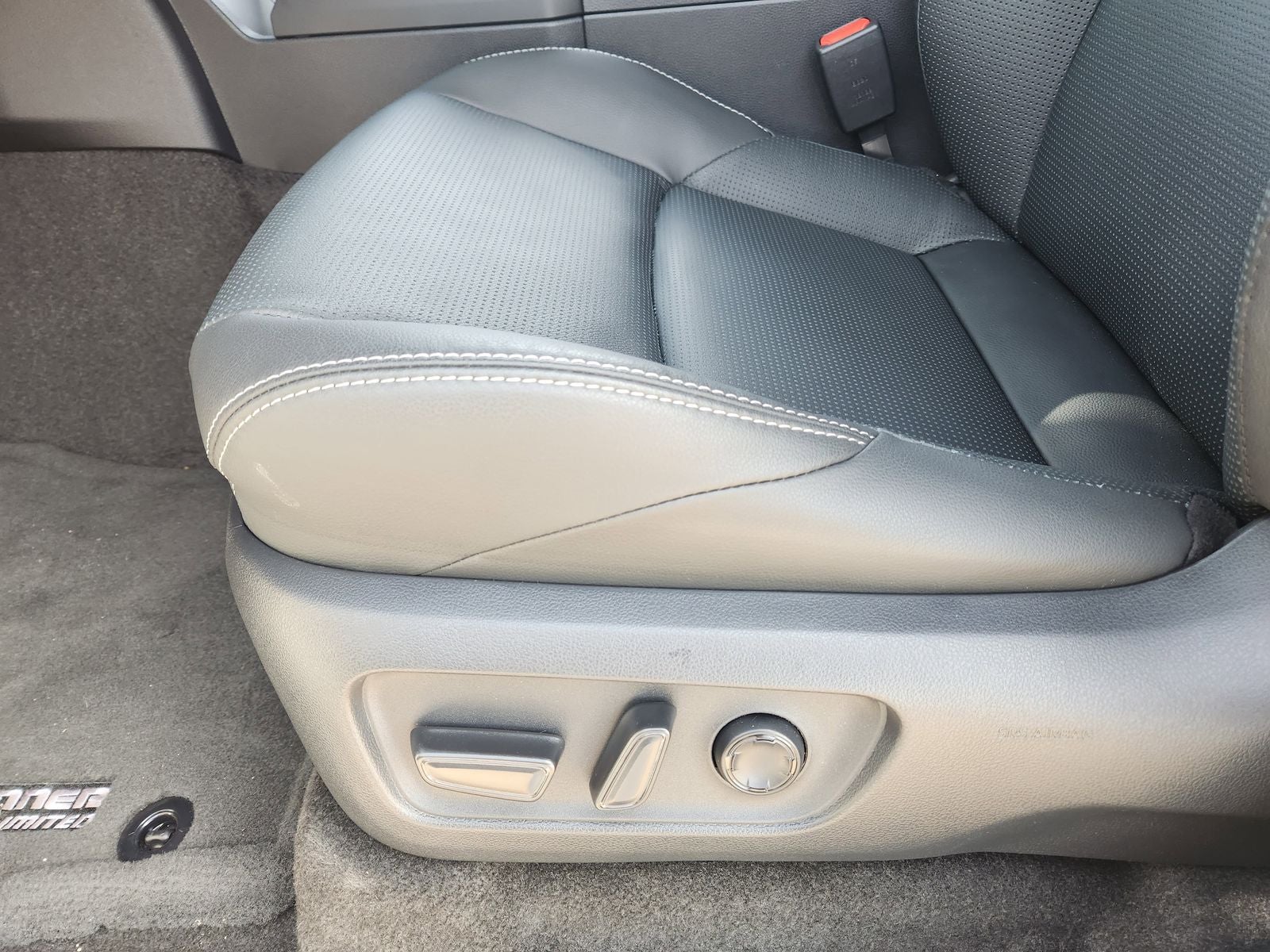 2026 Toyota 4Runner i-FORCE MAX 4Runner Limited