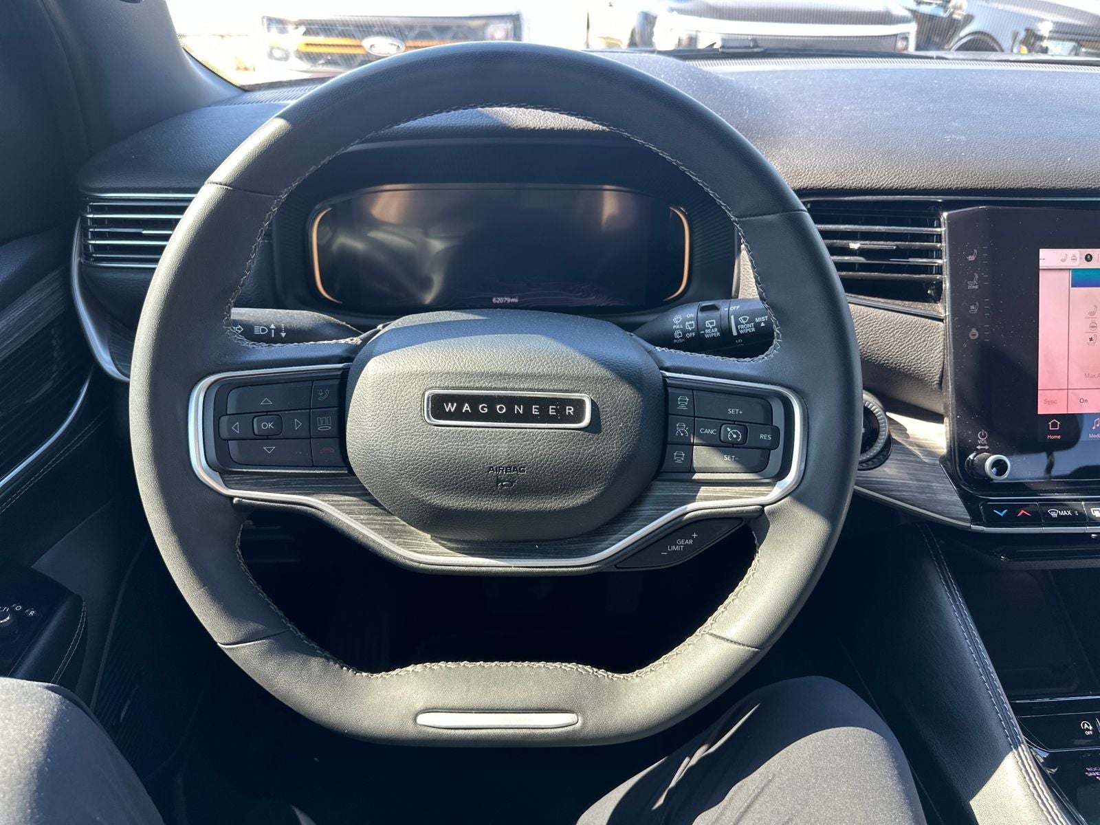 2023 Jeep Wagoneer L Series III