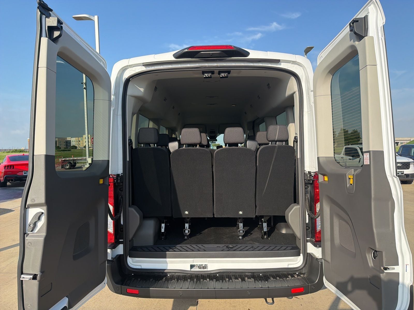 2026 Ford Transit-350 XL