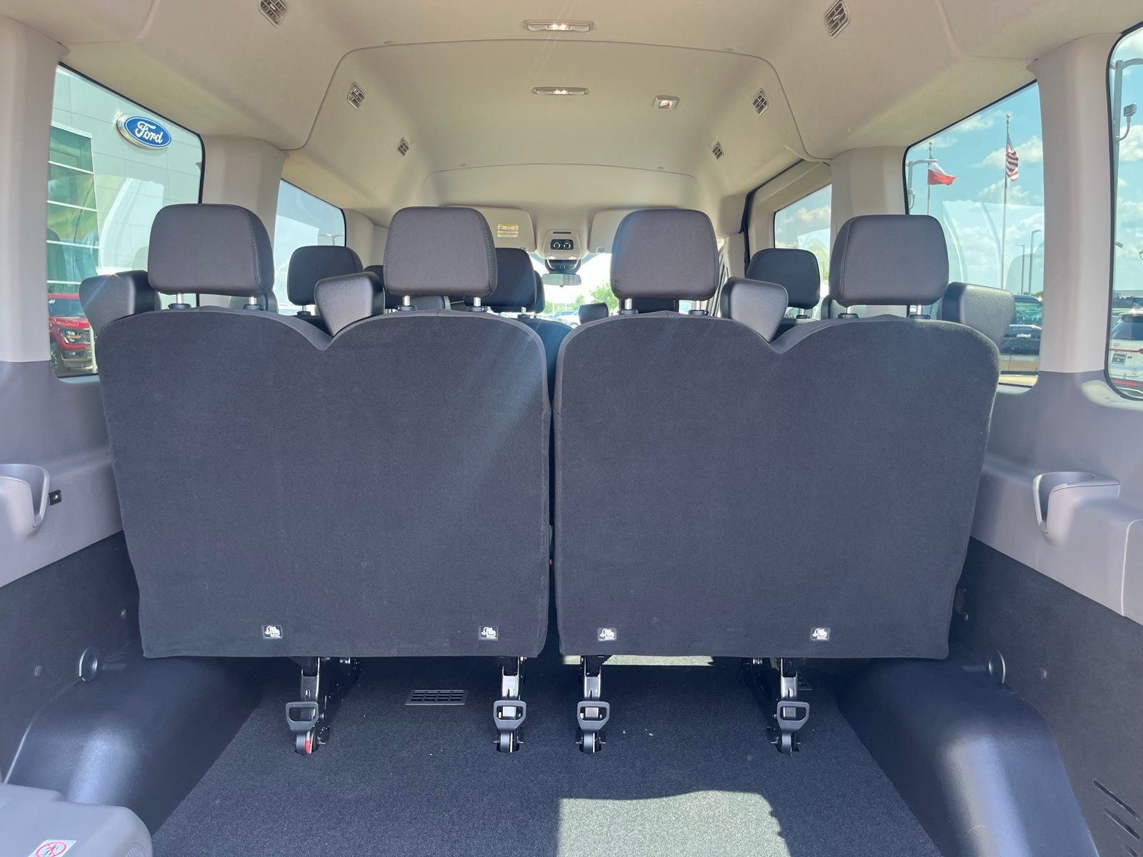 2025 Ford Transit-350 XL