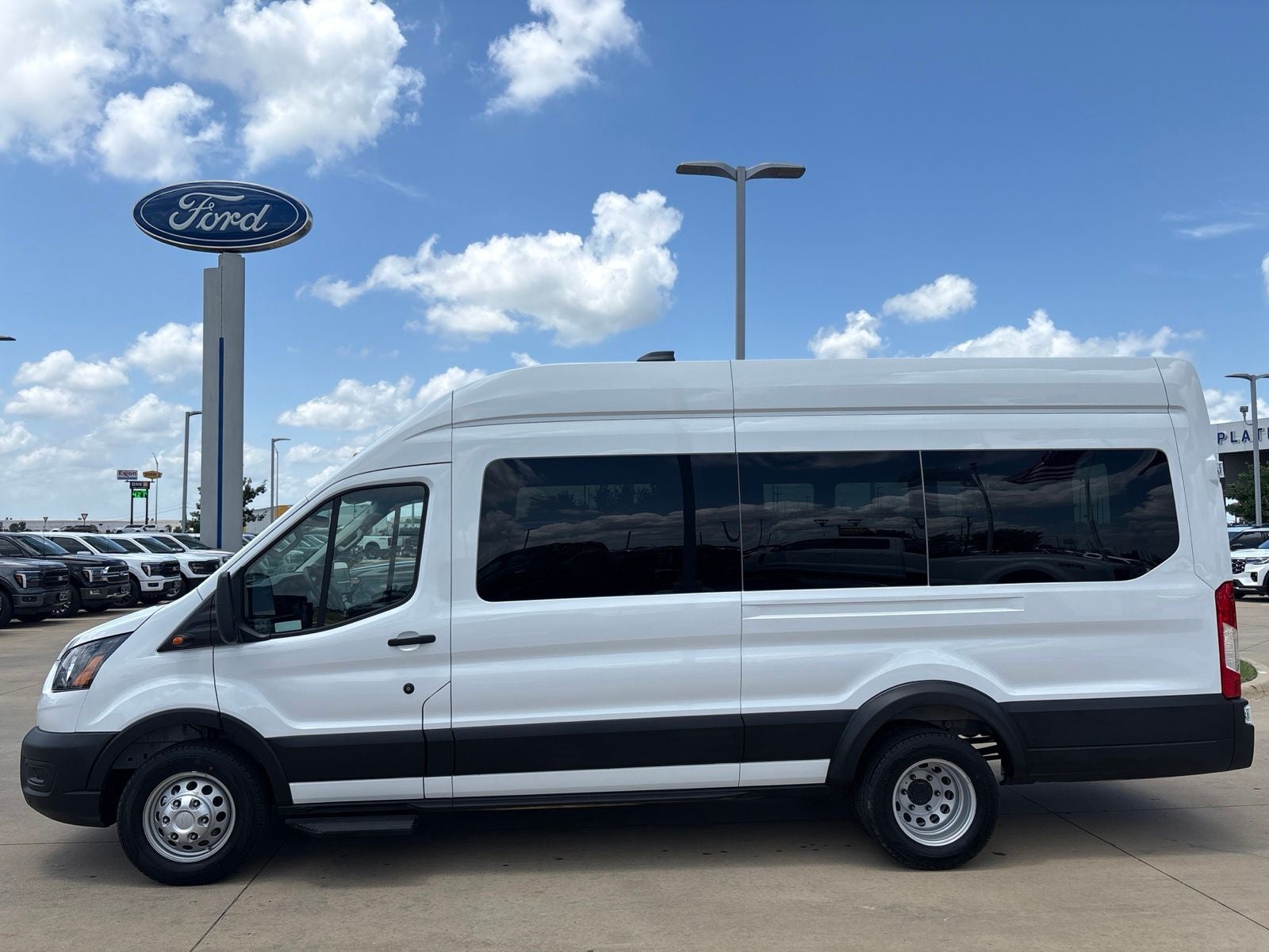 2026 Ford Transit-350 XL