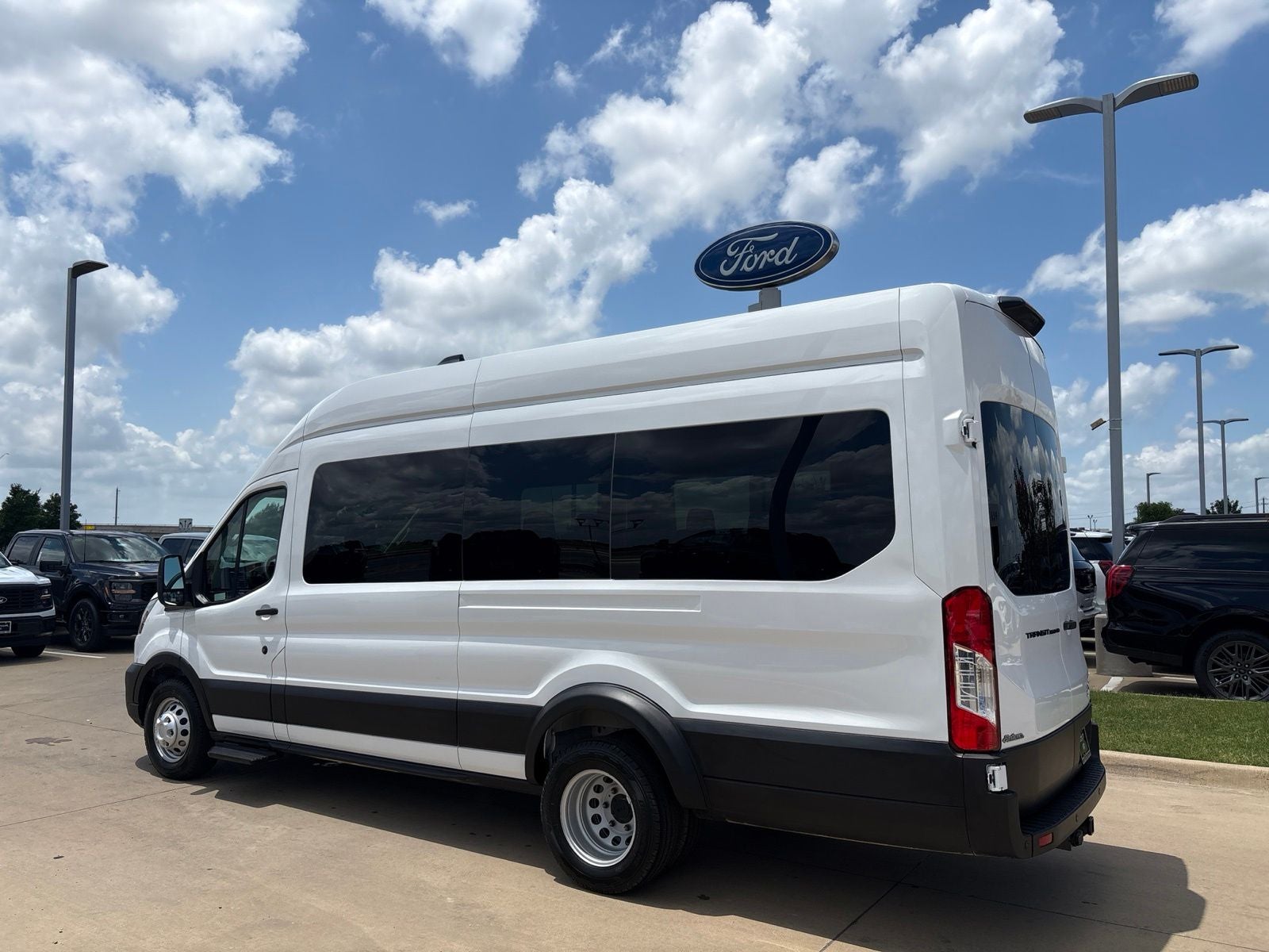 2026 Ford Transit-350 XL