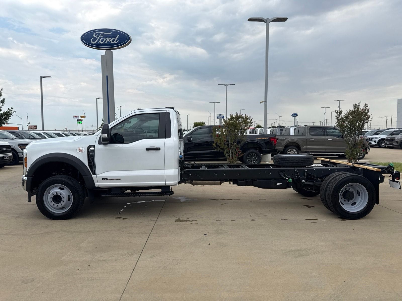 2026 Ford F-550SD XL DRW