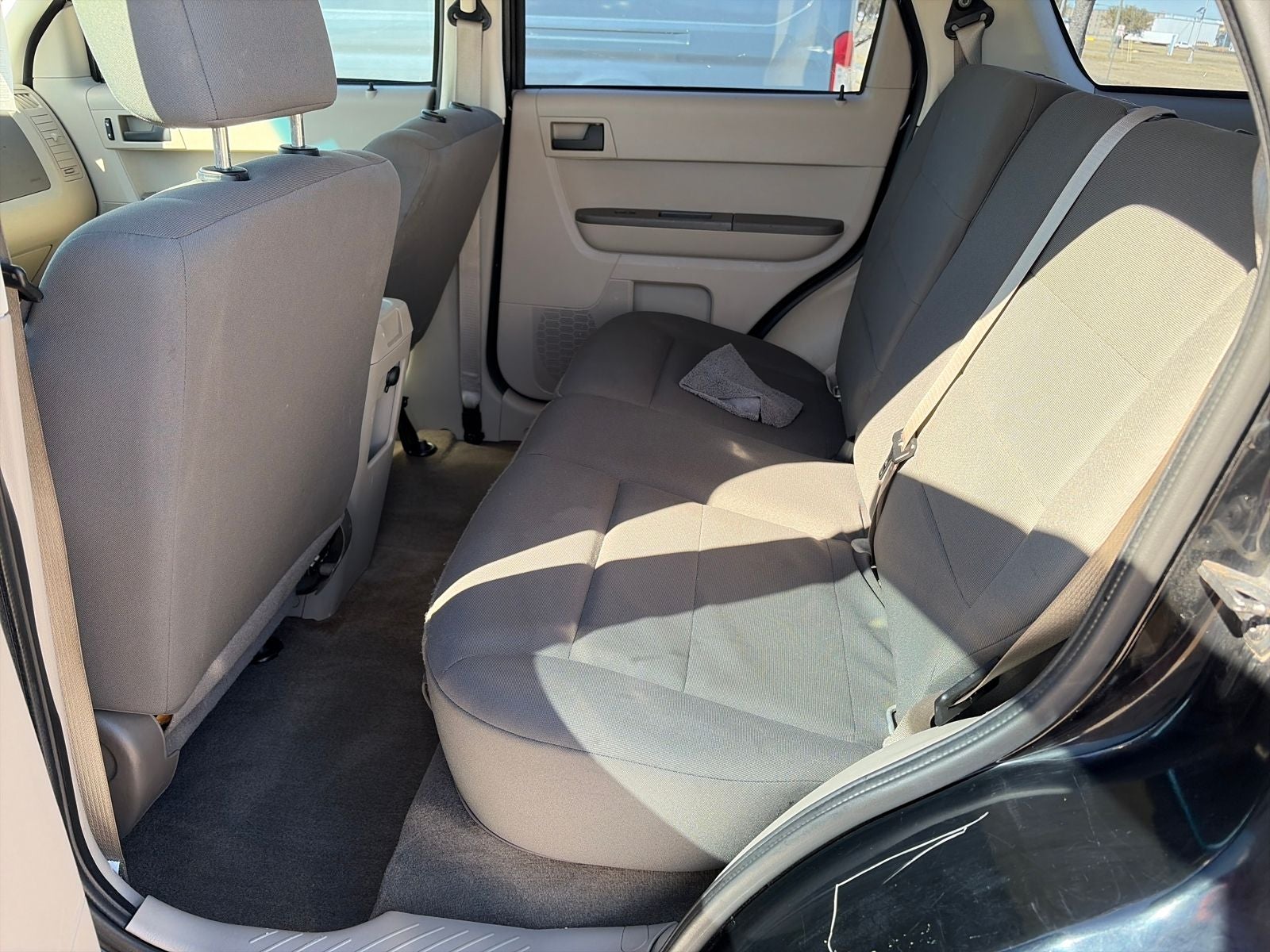 2010 Ford Escape XLS