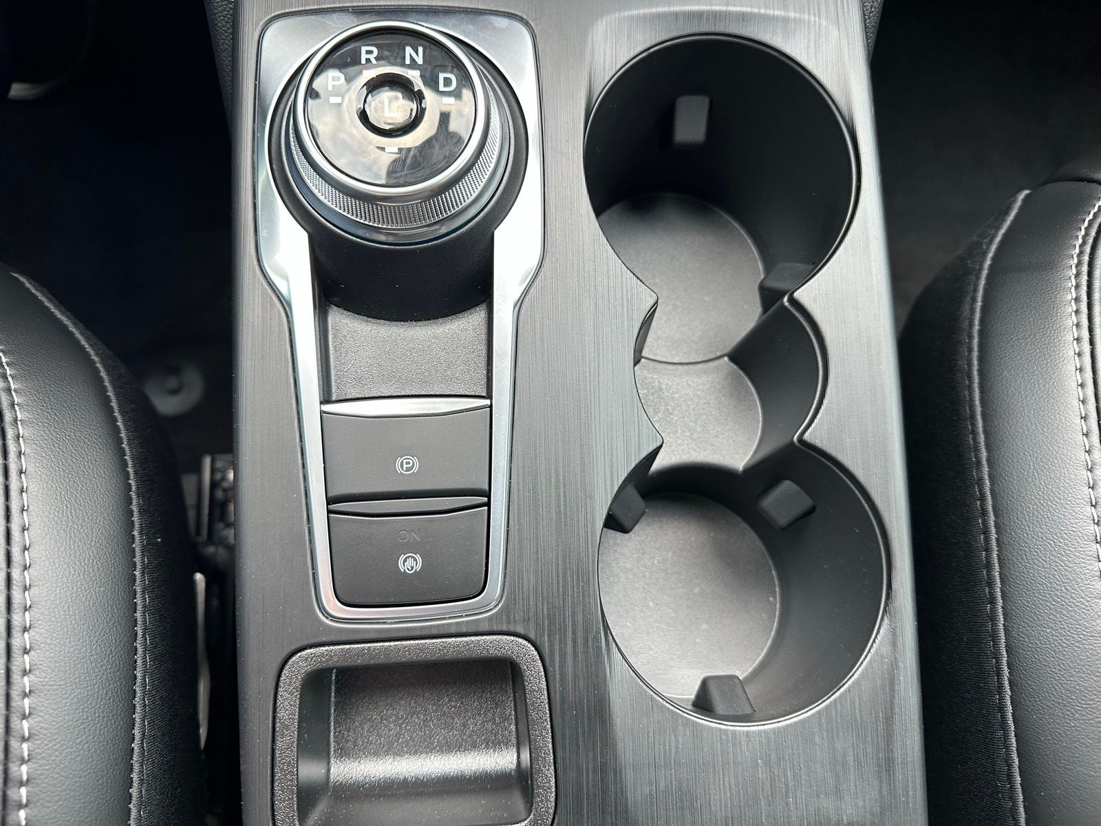 2025 Ford Escape Plug-In Hybrid Base