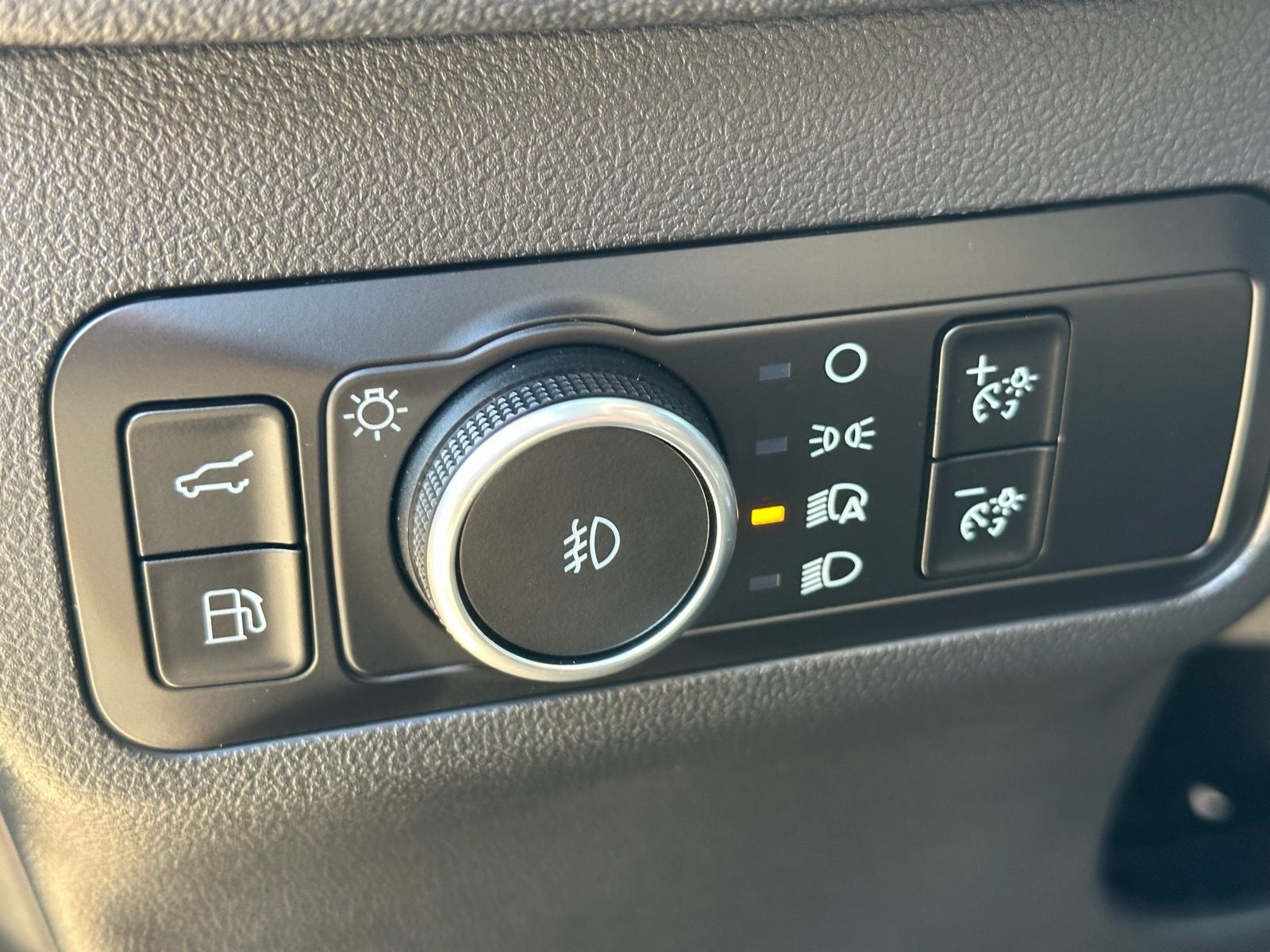 2025 Ford Escape Plug-In Hybrid Base