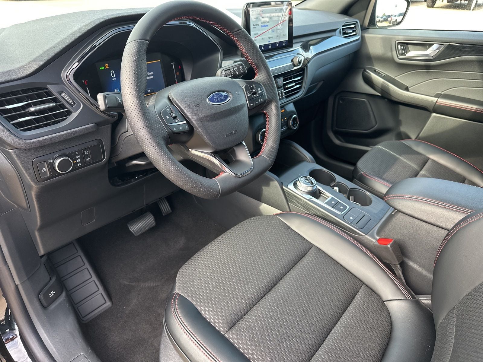 2025 Ford Escape Hybrid ST-Line