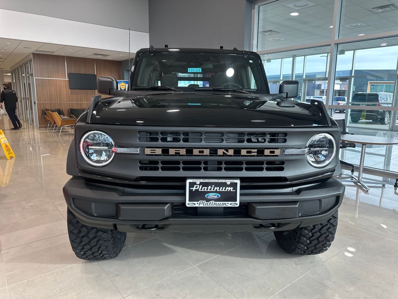 2025 Ford Bronco Base