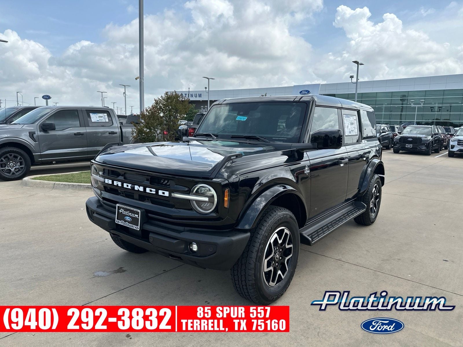 2026 Ford Bronco Outer Banks