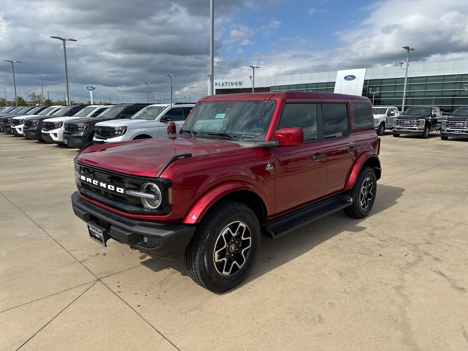 2026 Ford Bronco Outer Banks