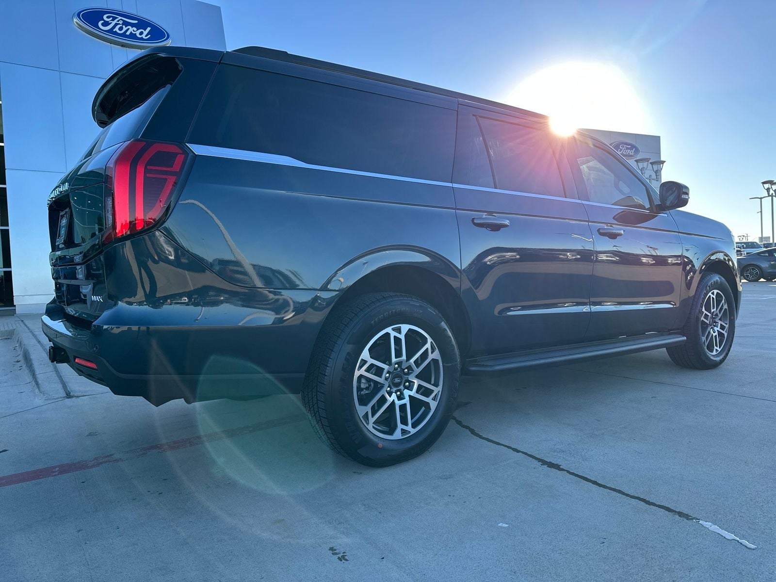 2025 Ford Expedition Max Active