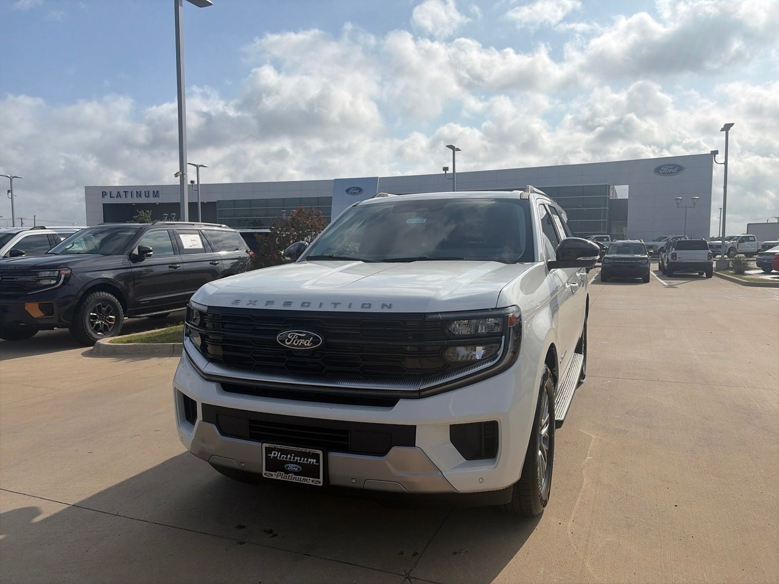 2026 Ford Expedition Max Platinum