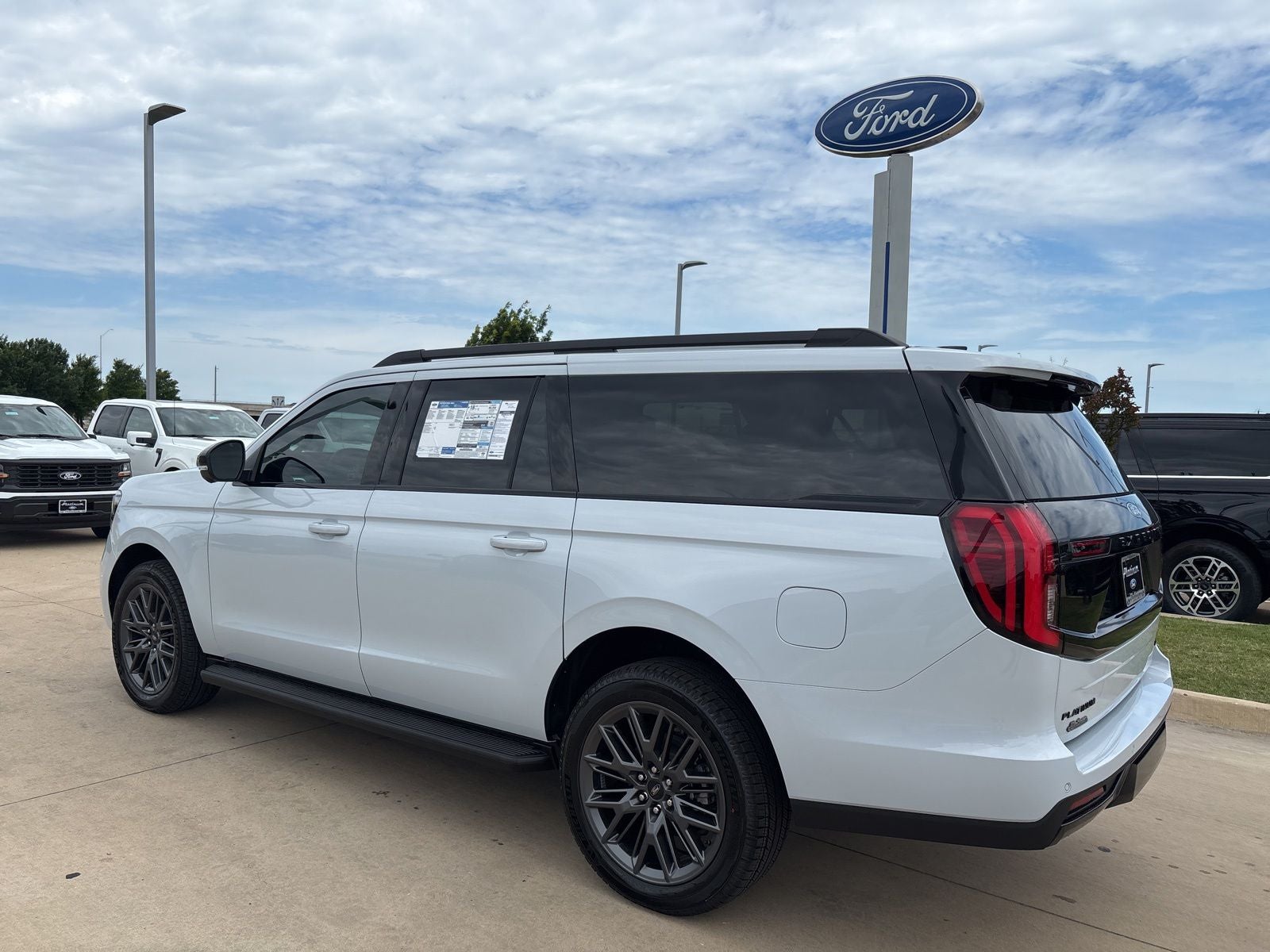 2026 Ford Expedition Max Platinum