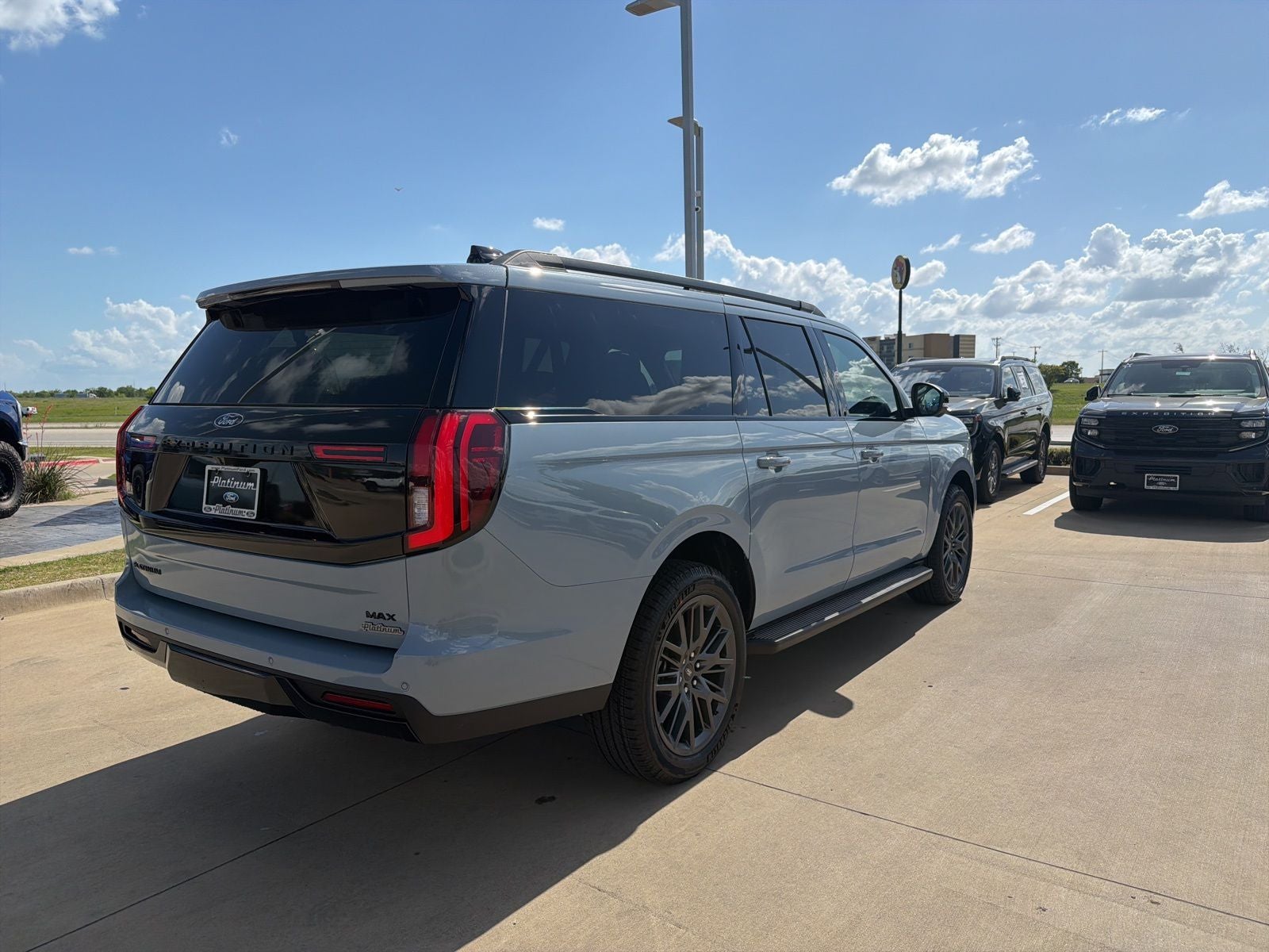 2026 Ford Expedition Max Platinum