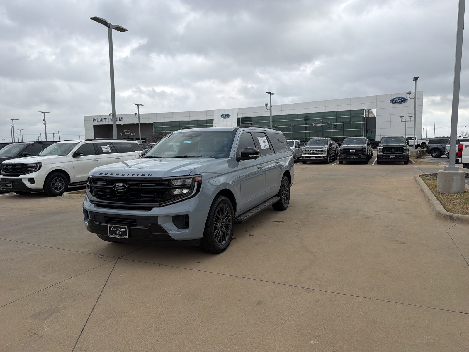 2026 Ford Expedition Max Platinum