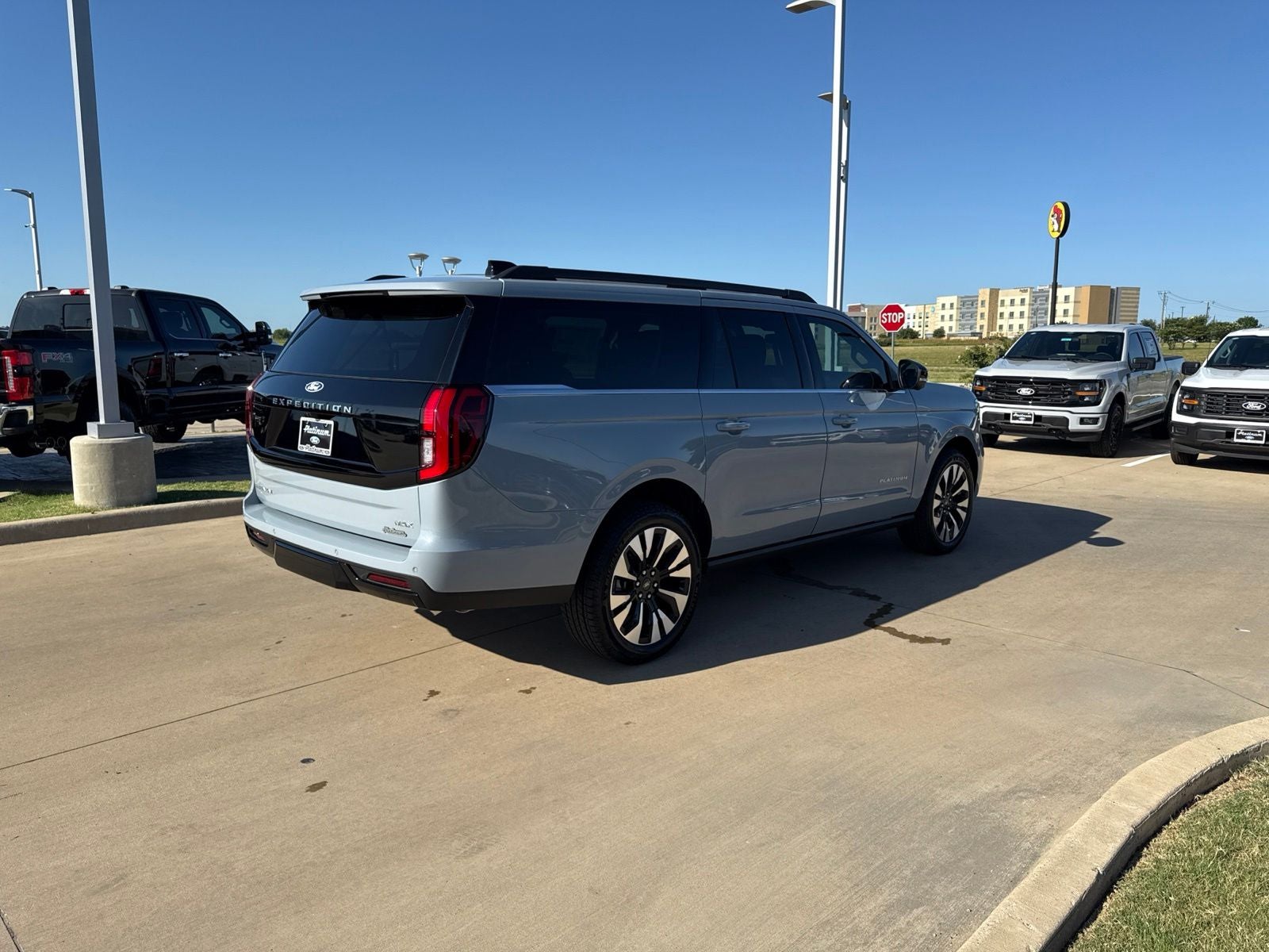 2027 Ford Expedition Max Platinum