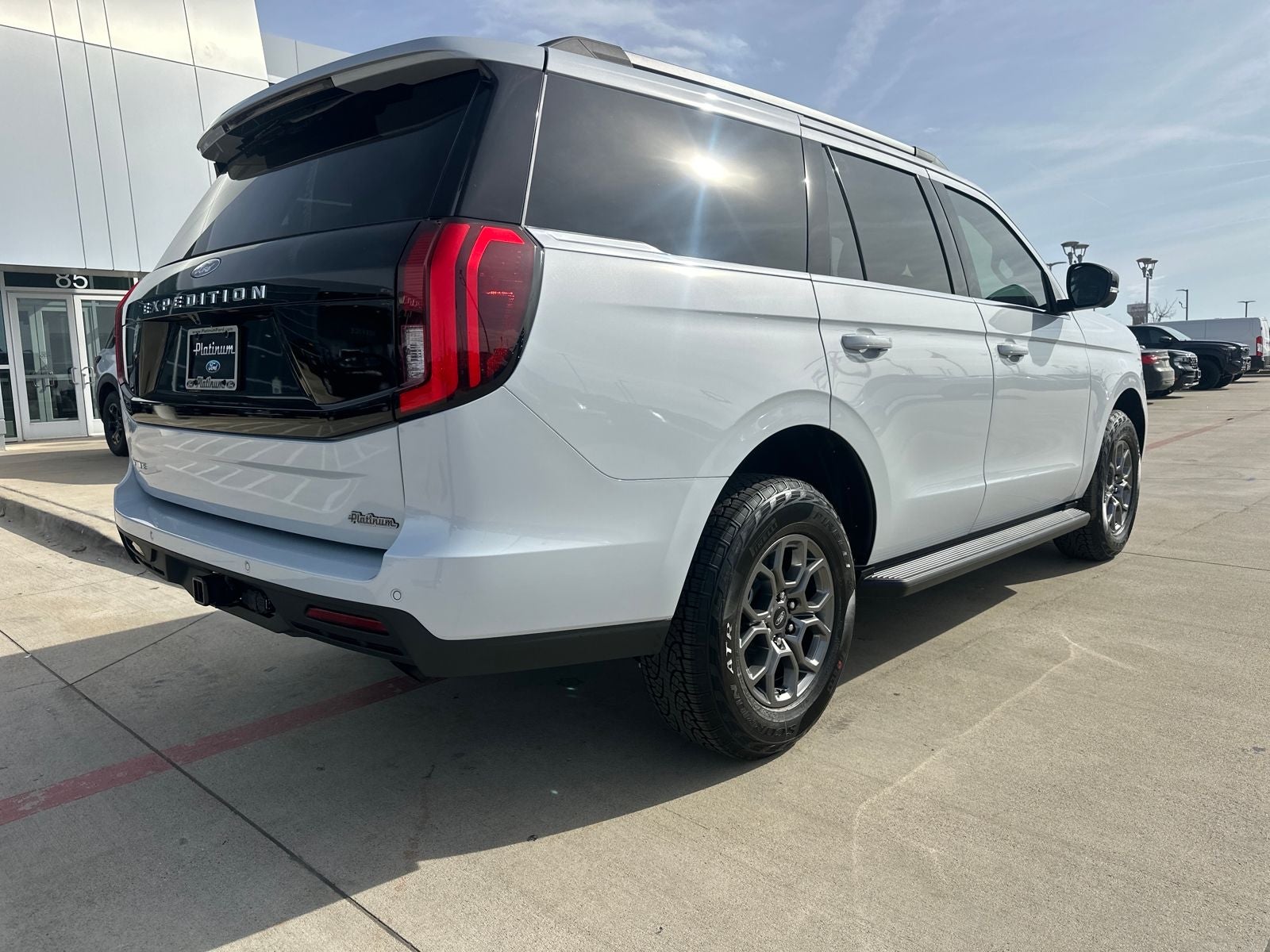 2026 Ford Expedition Active